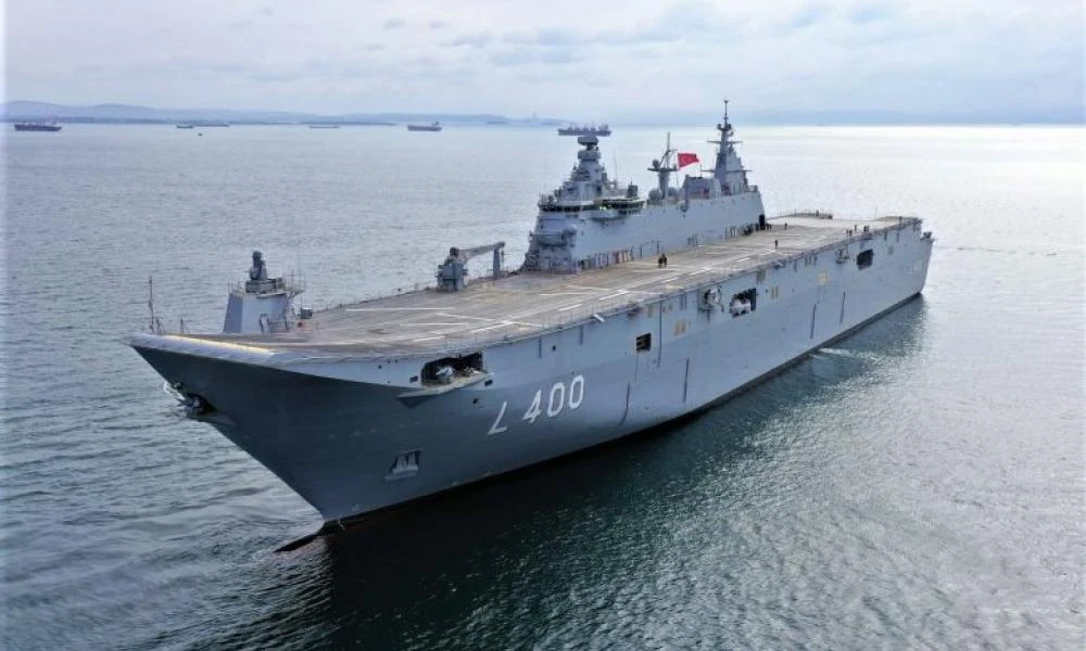Στο Ιόνιο είναι πλέον το τουρκικό ελικοπτεροφόρο Anadolu - Έλαβε μέρος σε άσκηση του ΝΑΤΟ (Βίντεο)